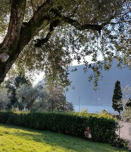 Villa Leilani B&B